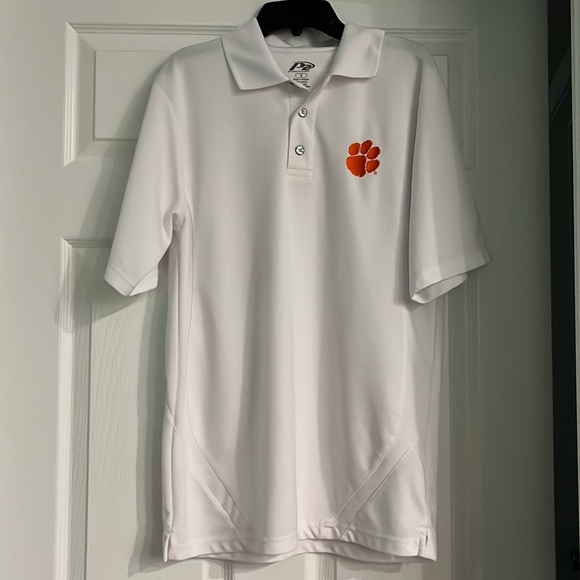 3 Golf shirts. Like new. Mens small. Asking $10 each. Located in Anderson SC - Picture 2 of 3